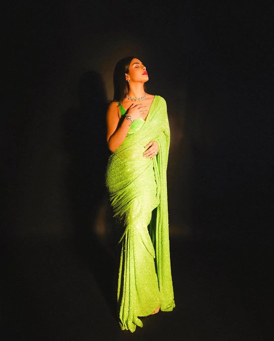 Indian Girl Priyanka Chopra In Green Saree Sleeveless Blouse